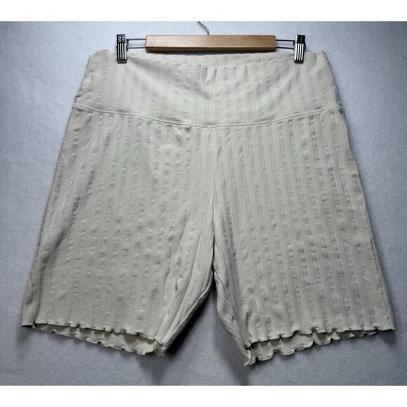 Offline by Aerie Hi Rise OG Ribbed Bike Shorts XXL Cream Lettuce Hem 7" Inseam - Picture 1 of 8